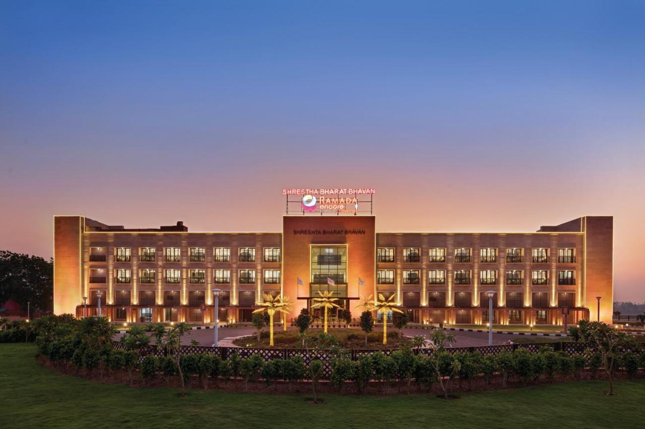 Ramada Encore By Wyndham Statue Of Unity Kevadia Exterior foto